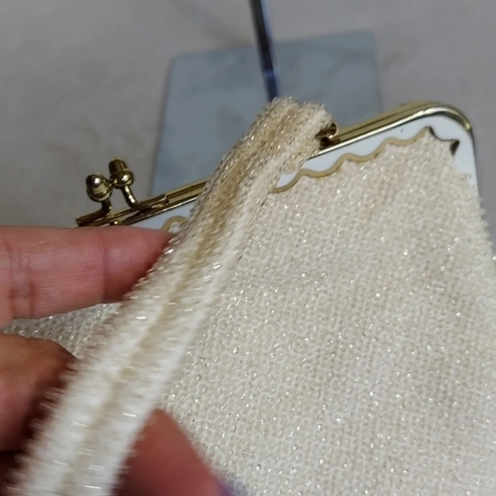 Vintage 50s Lumerd Sparkly White Evening Bag with matching coin purse - Picture 12 of 16